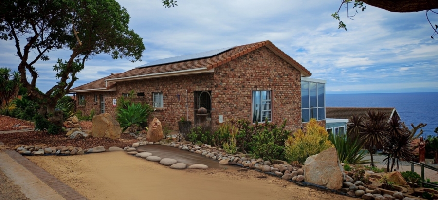 5 Bedroom Property for Sale in Dana Bay Western Cape